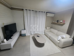 Spacious 2-room unit | Fully furnished | Park 1th image