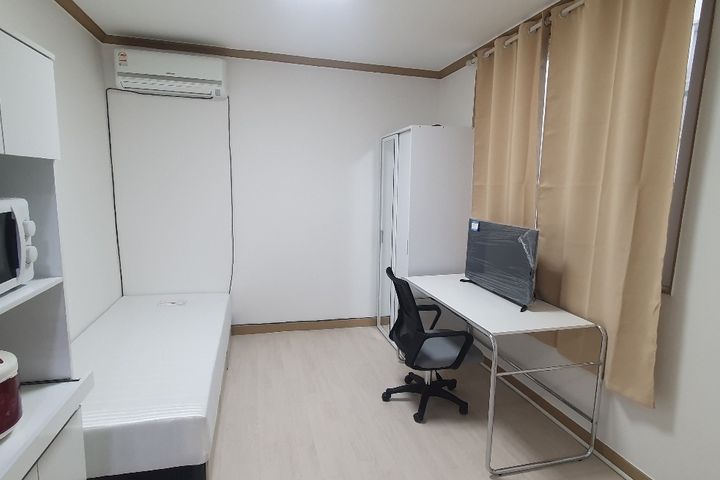 Fully furnished studio apartment near Wonkwan 3th image