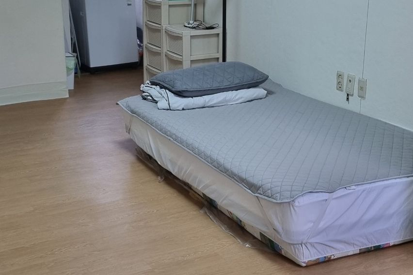 조용한 2층 끝방 13번째 이미지