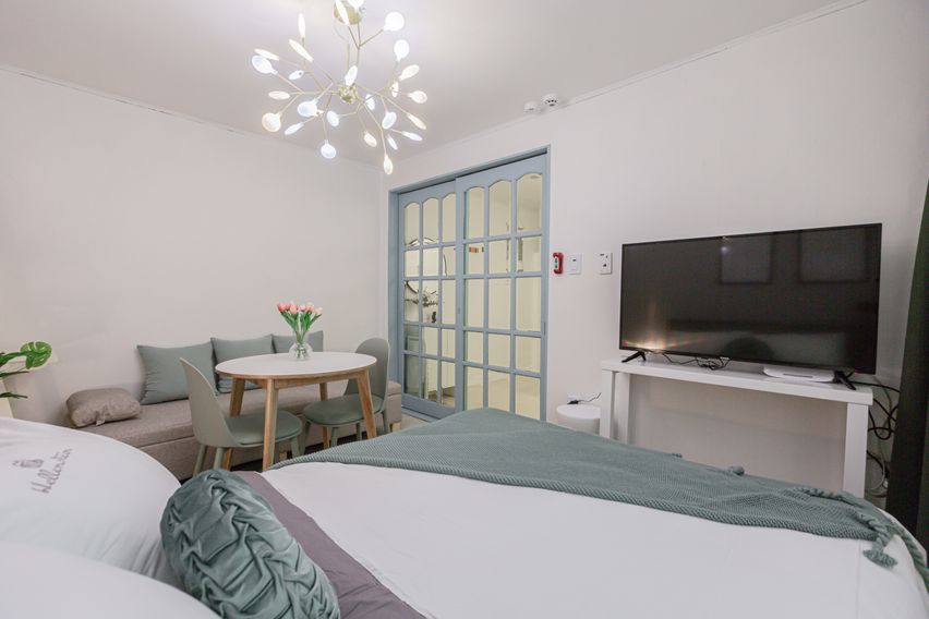 홍대3번출구 1.5룸3