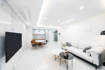 Luxury Newly Built Apartment in Seocho G