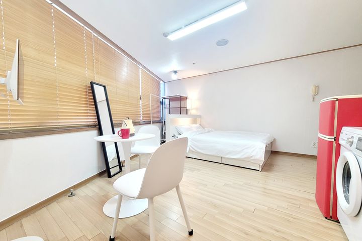 🤵신촌초역세권고층뷰8 0번째 이미지