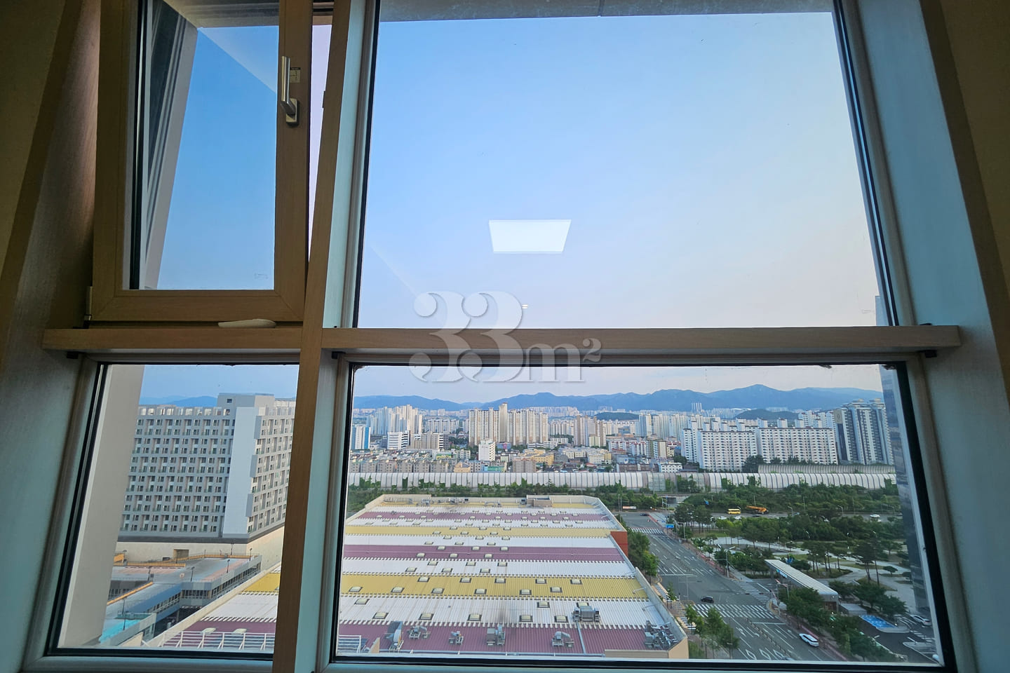 The Heart of Innovation City (Premium) 1th image
