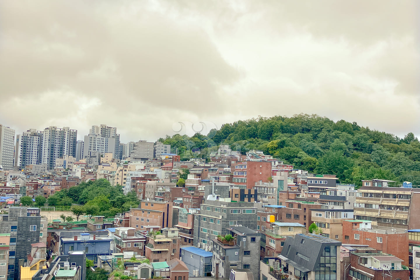 High-rise view of Sinchon 10th image