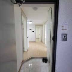 출장,조용한 아파트단지 방 이미지