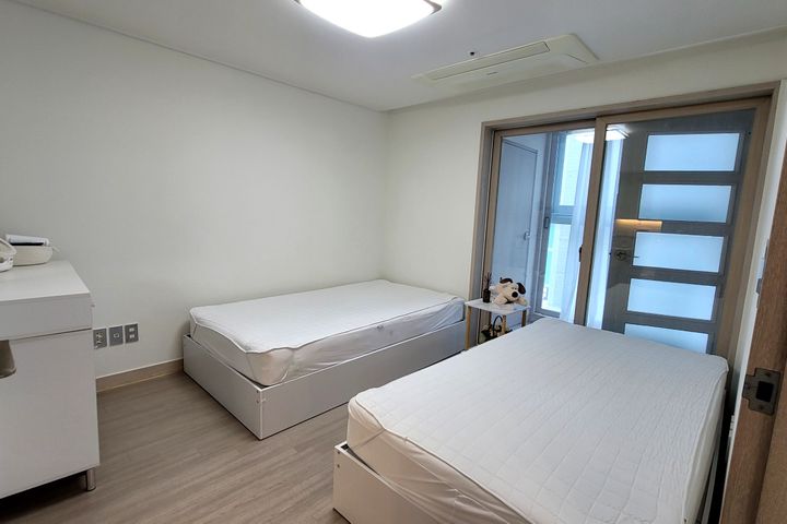 쾌적 깔끔한 룸3 화2 3번째 이미지