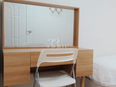 September Discount: Fully Furnished 2-Room Un 5th image