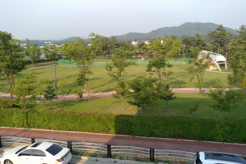 Near LG Innotek in Paju 8th image