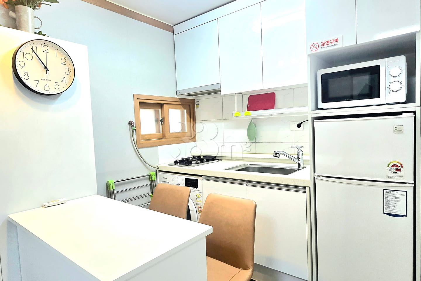 Neat Studio in Mangwon (Unit 201) 15th image