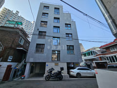 Affordable two-room apartment in Deungchon 9th image