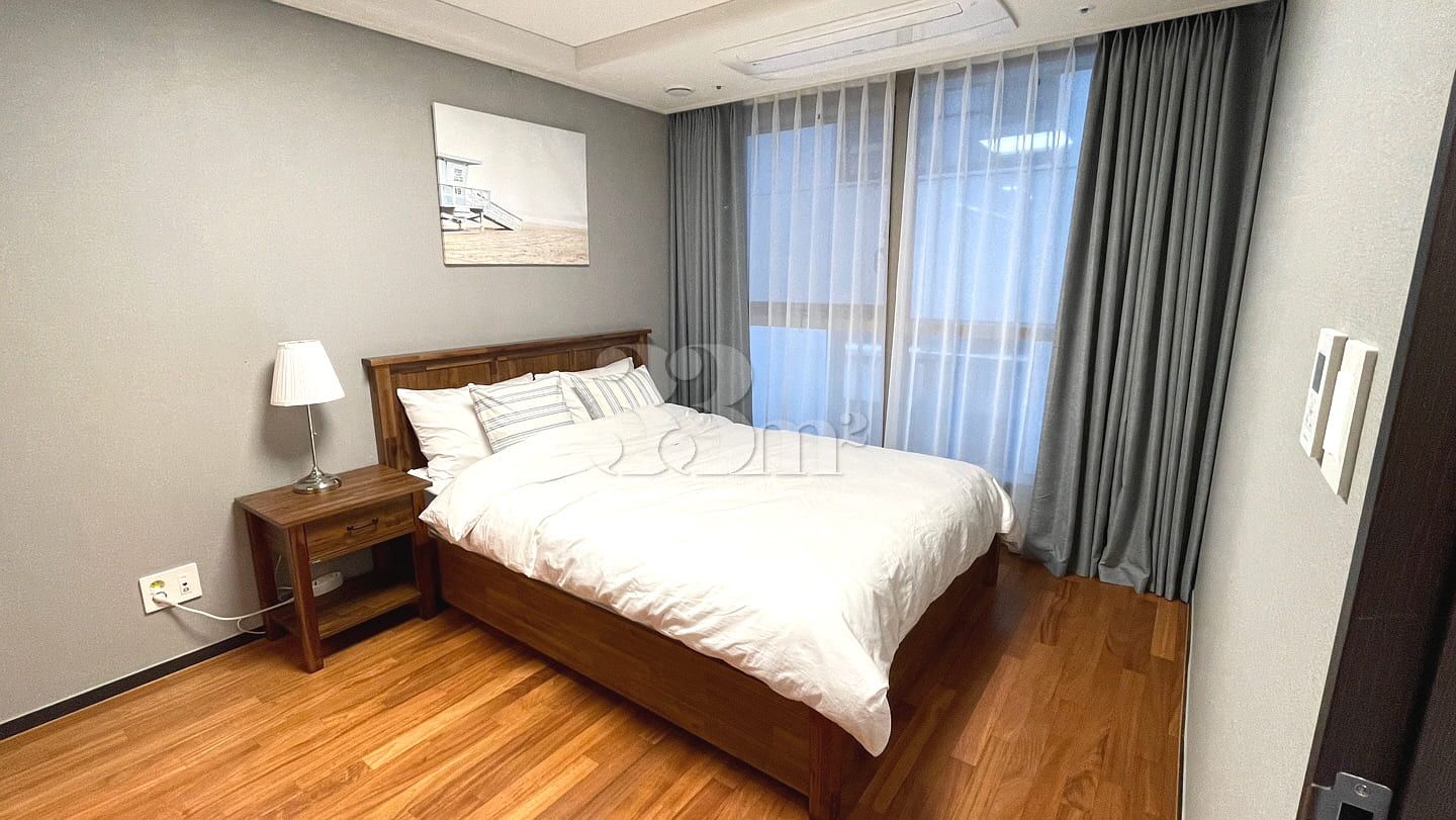 Gangnam/Seocho • Fully Furnished (near Seoul 2th image