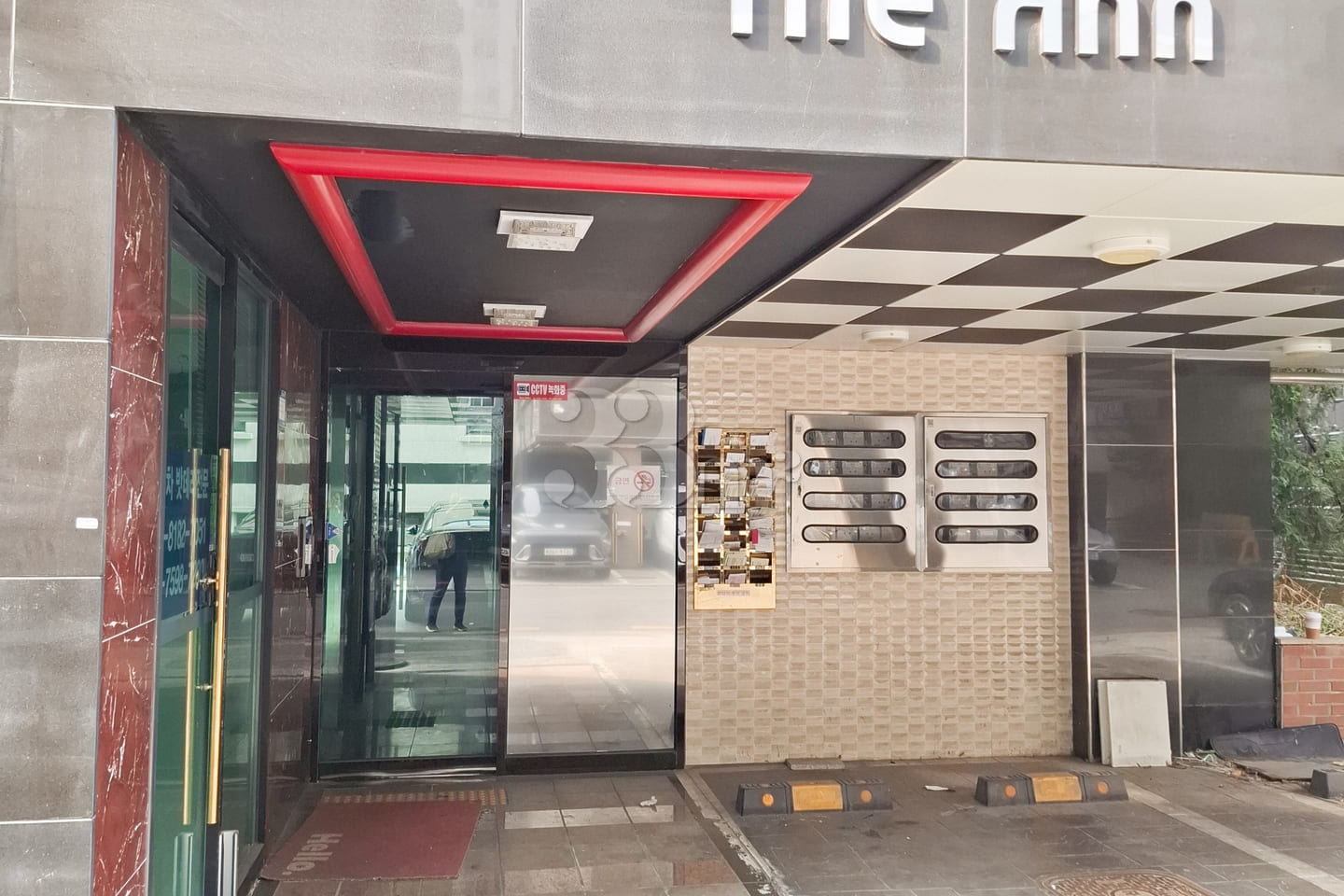 5 minutes from Boramae Station, fully furnish 17th image