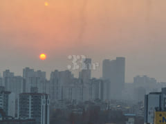 High-rise view ๐ฒ 30 seconds from Singil Stat 16th image
