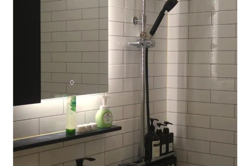 공항동,방2침대3,신축