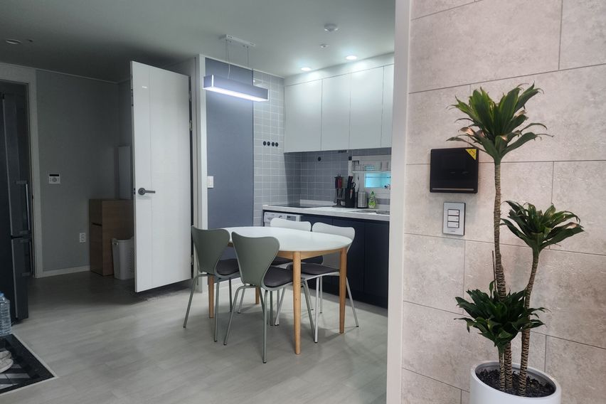 역세권 깨끗한 신축 2번째 이미지