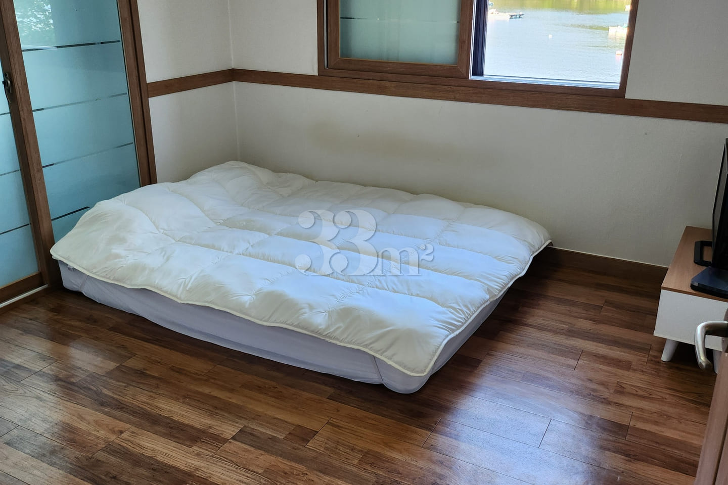 A room with a beautiful ocean view in the new 0th image