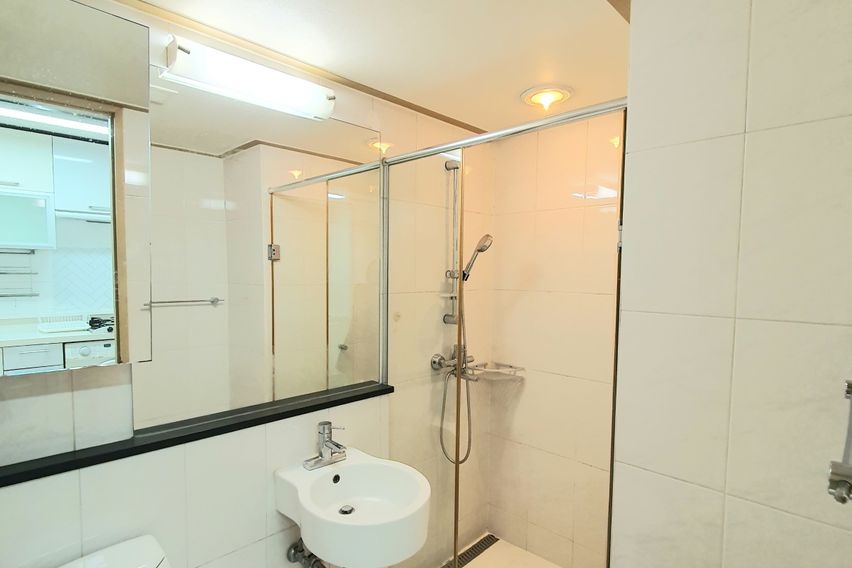 Nature House 19th image