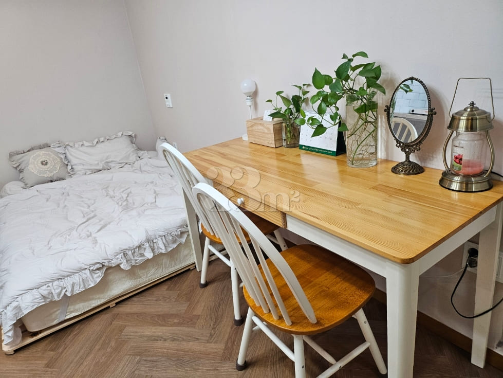Cozy, stylish studio apartment in Jinju-si 3th image
