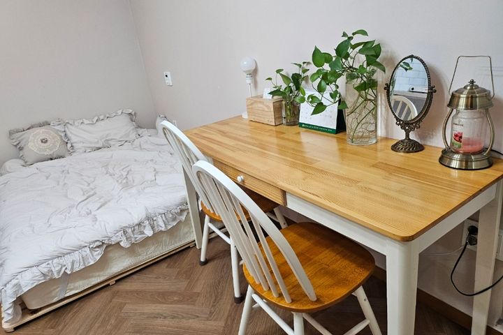 Cozy and stylish studio apartment in Jinju 3th image