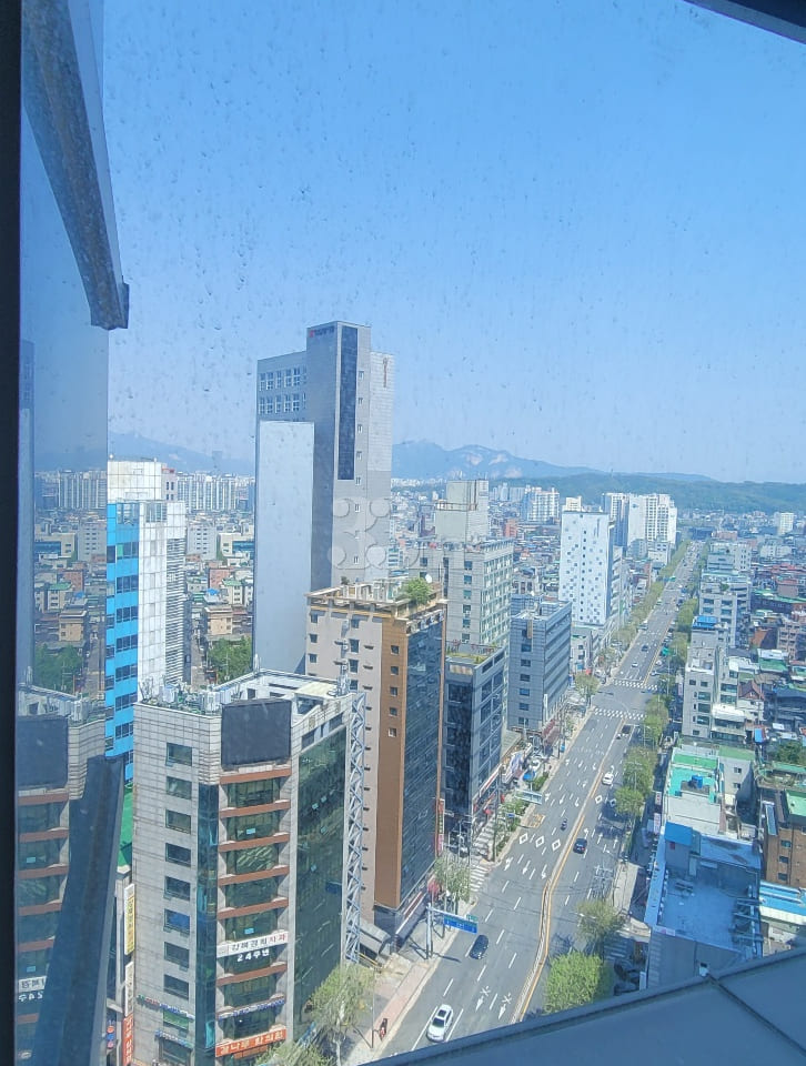 Officetel near Suyu Station (2-minute walk) w 3th image