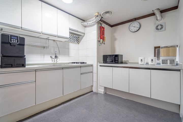 Mini Room 33, For Men Only 6th image