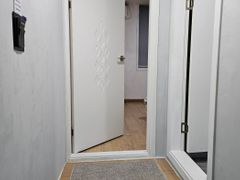 Room 303 13th image