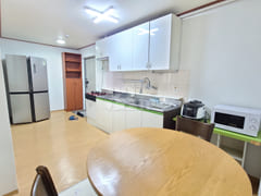 2 bedrooms, living room, Seongseo, 102 4th image
