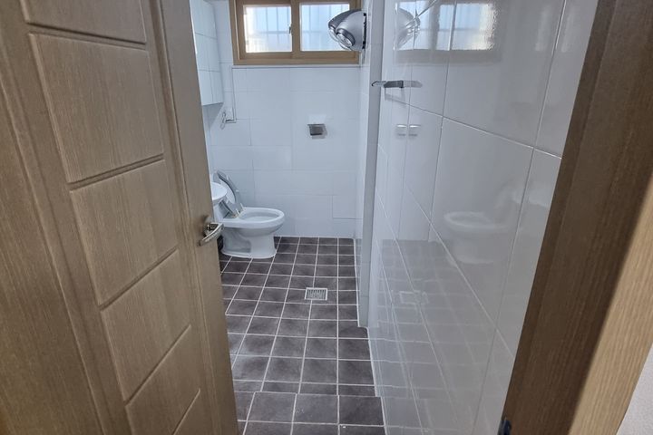 Large 2-room apartment near Sinpung Station 5th image