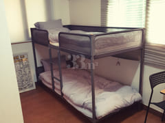 Room 304 7th image