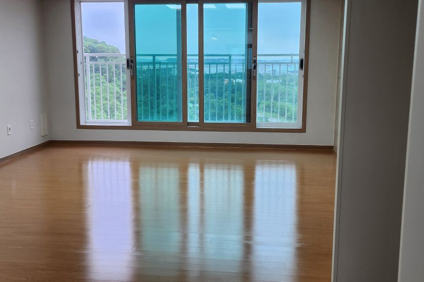 바닷가 펜션 아파트