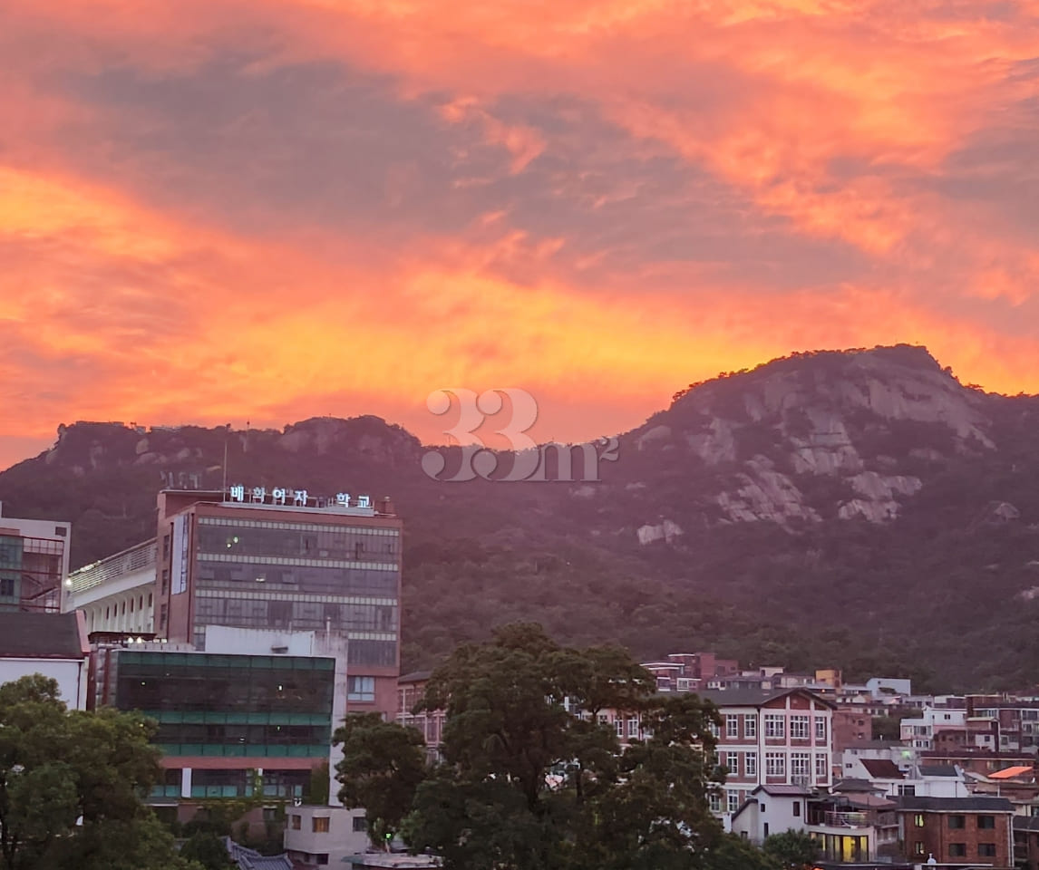 Fully furnished apartment next to Gyeongbokgu 14th image