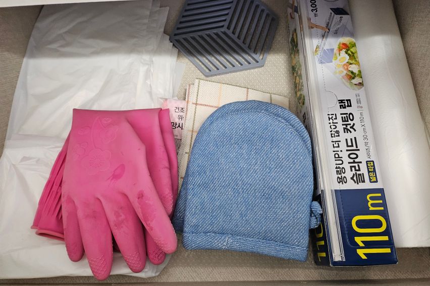 Moon 10번째 이미지