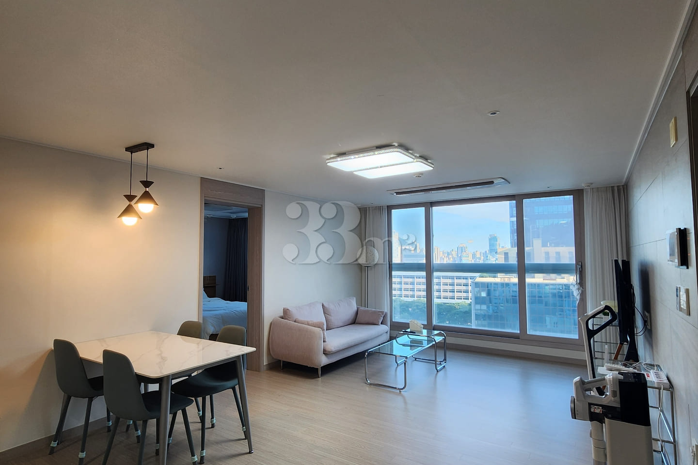 Fully furnished apartment near Busan Central 7th image