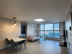 Fully furnished apartment near Busan Central 7th image