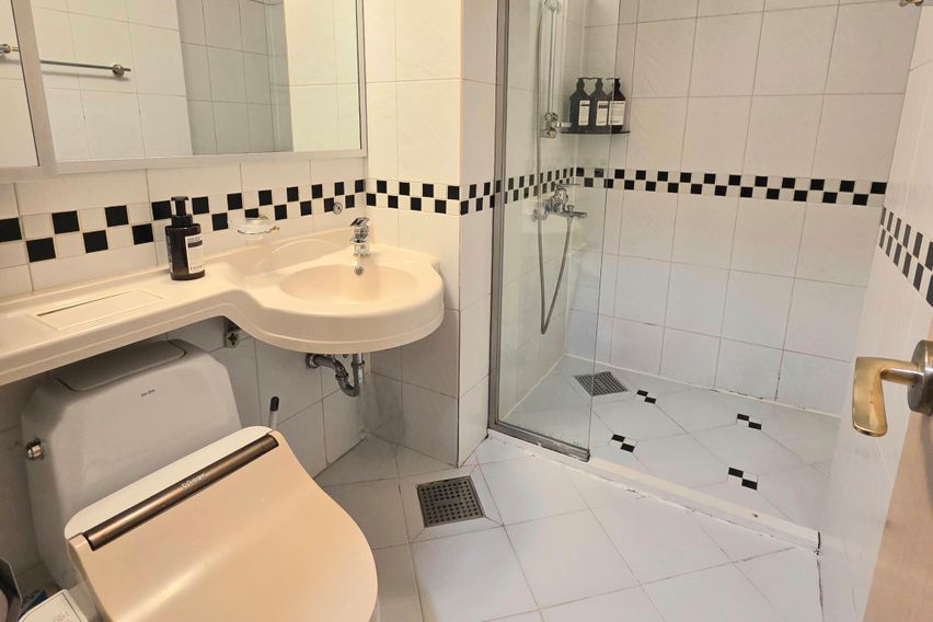 홍대역1분💓채광좋은