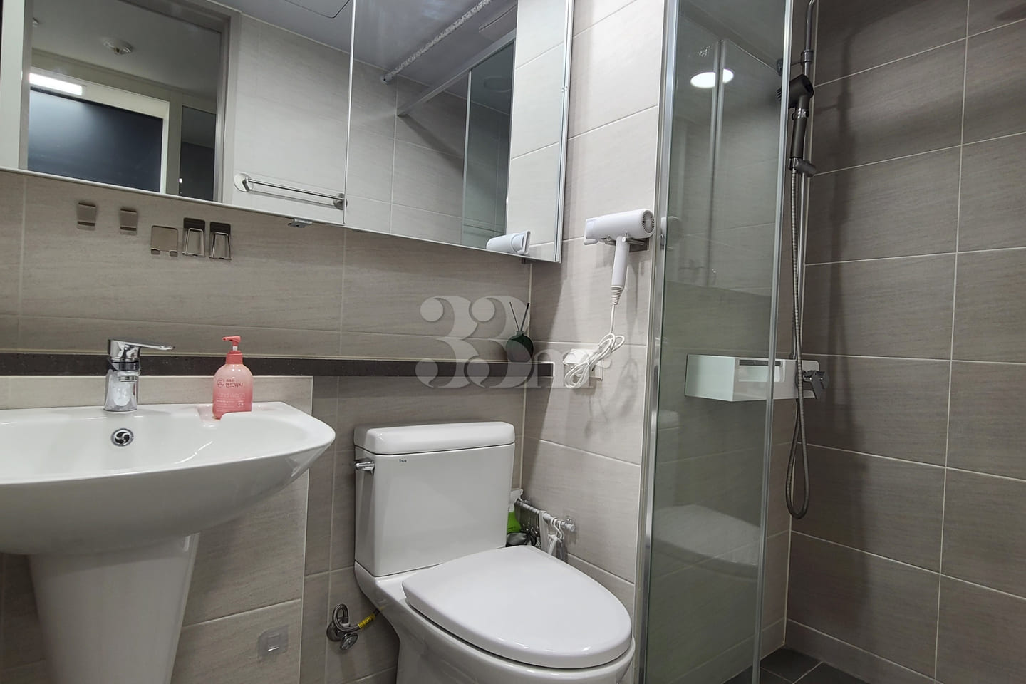 Newly built, fully furnished duplex near Baek 14th image