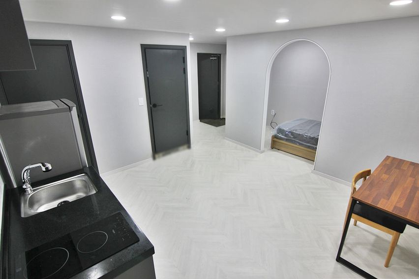 서강 정문앞 큰 원룸