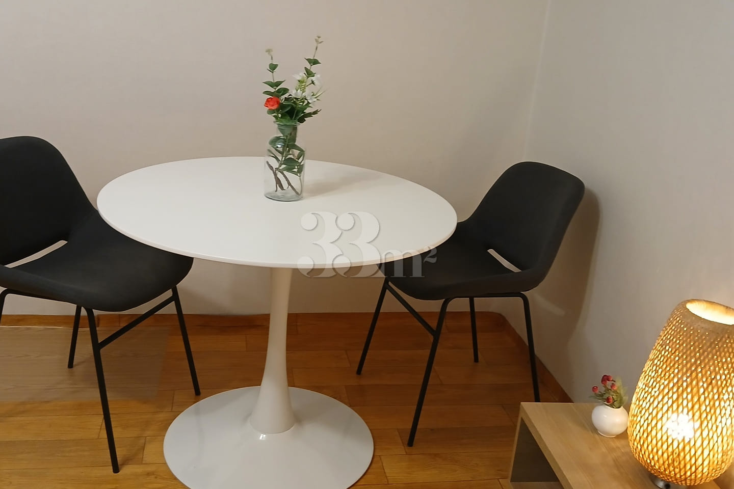 402 Comfortable Space 7th image