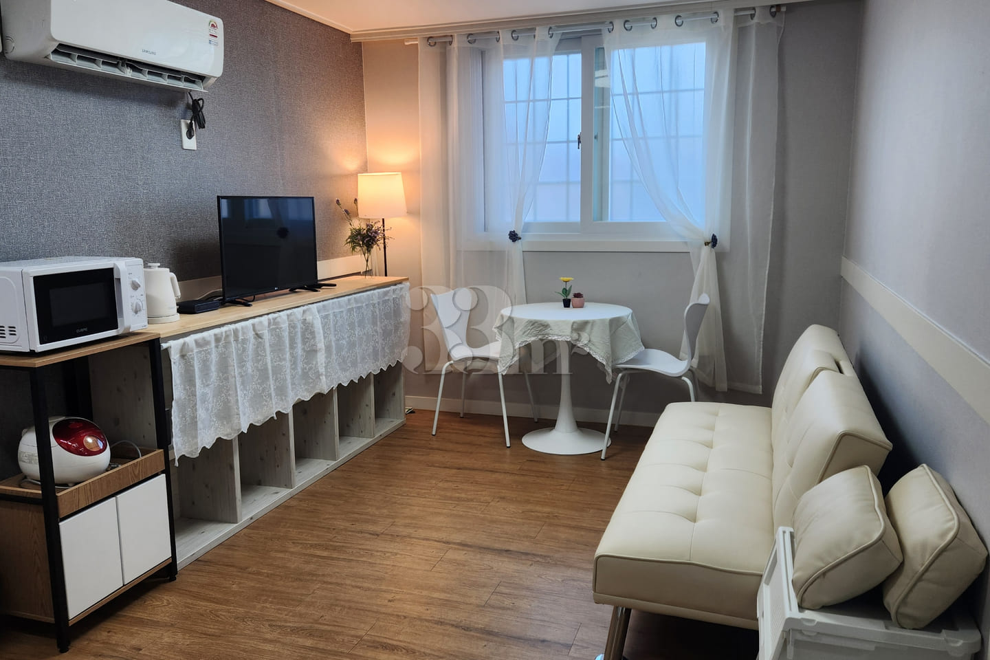 Geoje Island Short-term Rental 303 9th image