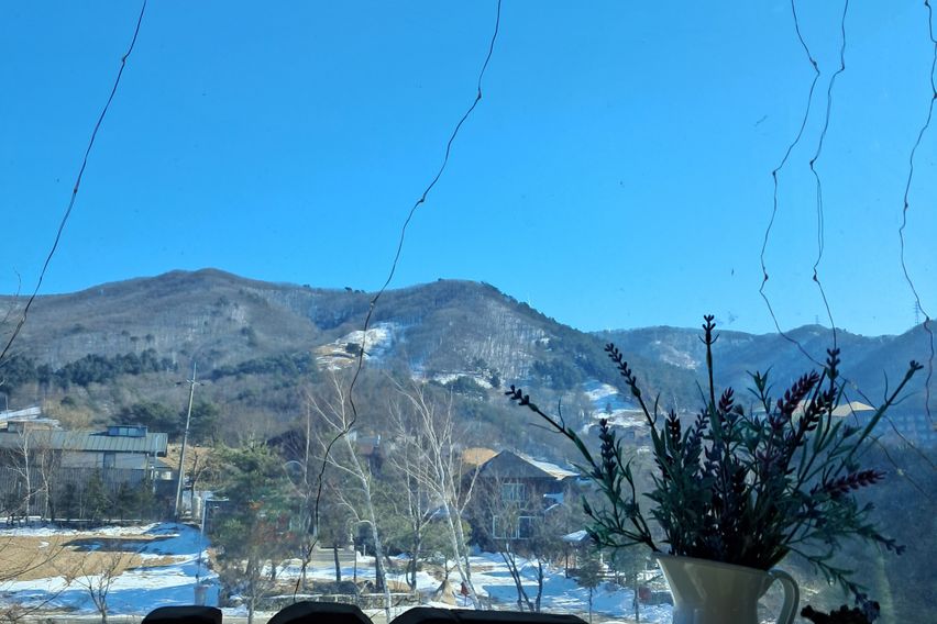 moon room 7번째 이미지