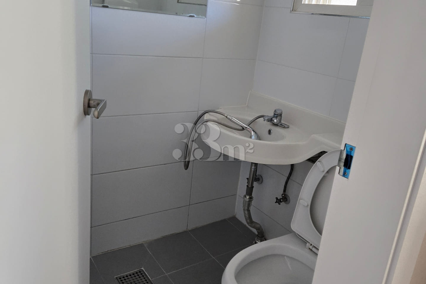 Cheongjeon Housing Building B, Unit 104 4th image