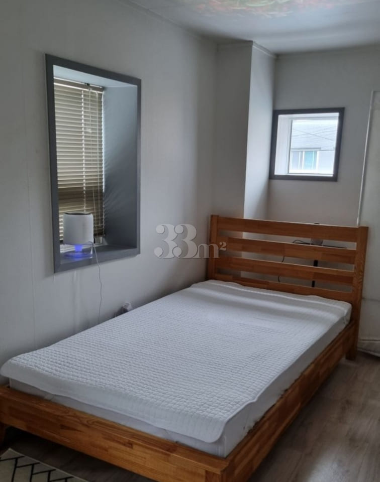 Riverside fully furnished studio, 2nd floor ( 1th image