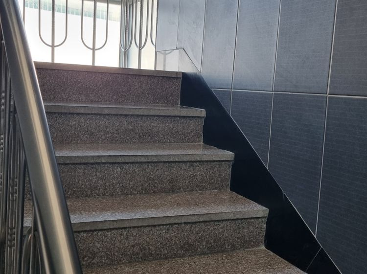 홍대 5분 풀옵션신축F