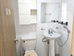 Newly built, fully furnished unit, 3 minutes  11th image