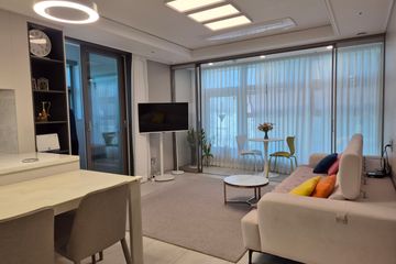 Busan Station Lotte Castle, fully furnished,