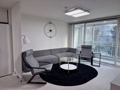 32-pyeong apartment in Cheolsan 2th image