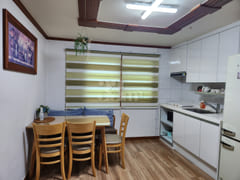 3-minute walk from Gosaek Station, 2 rooms, 2 5th image