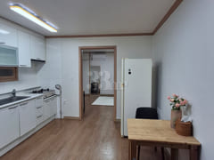 π Two-room unit in front of the Office of Ed 0th image