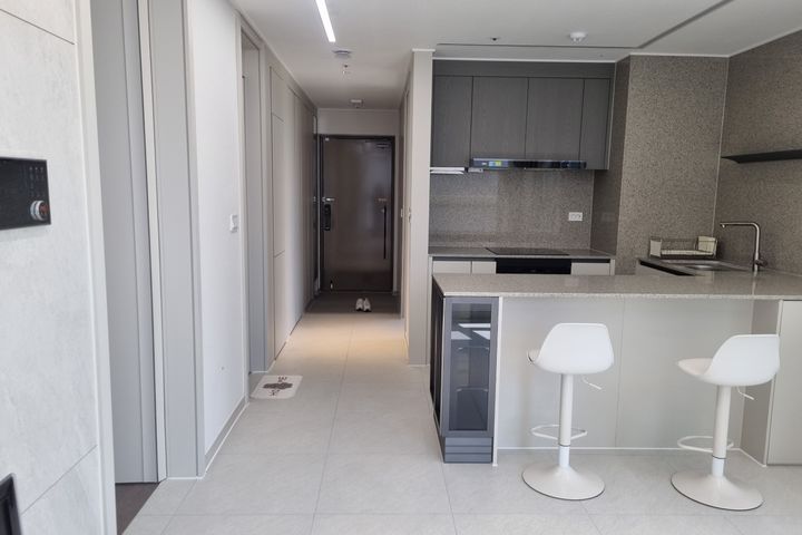 Newly built, fully furnished, near Cheongsa S 0th image
