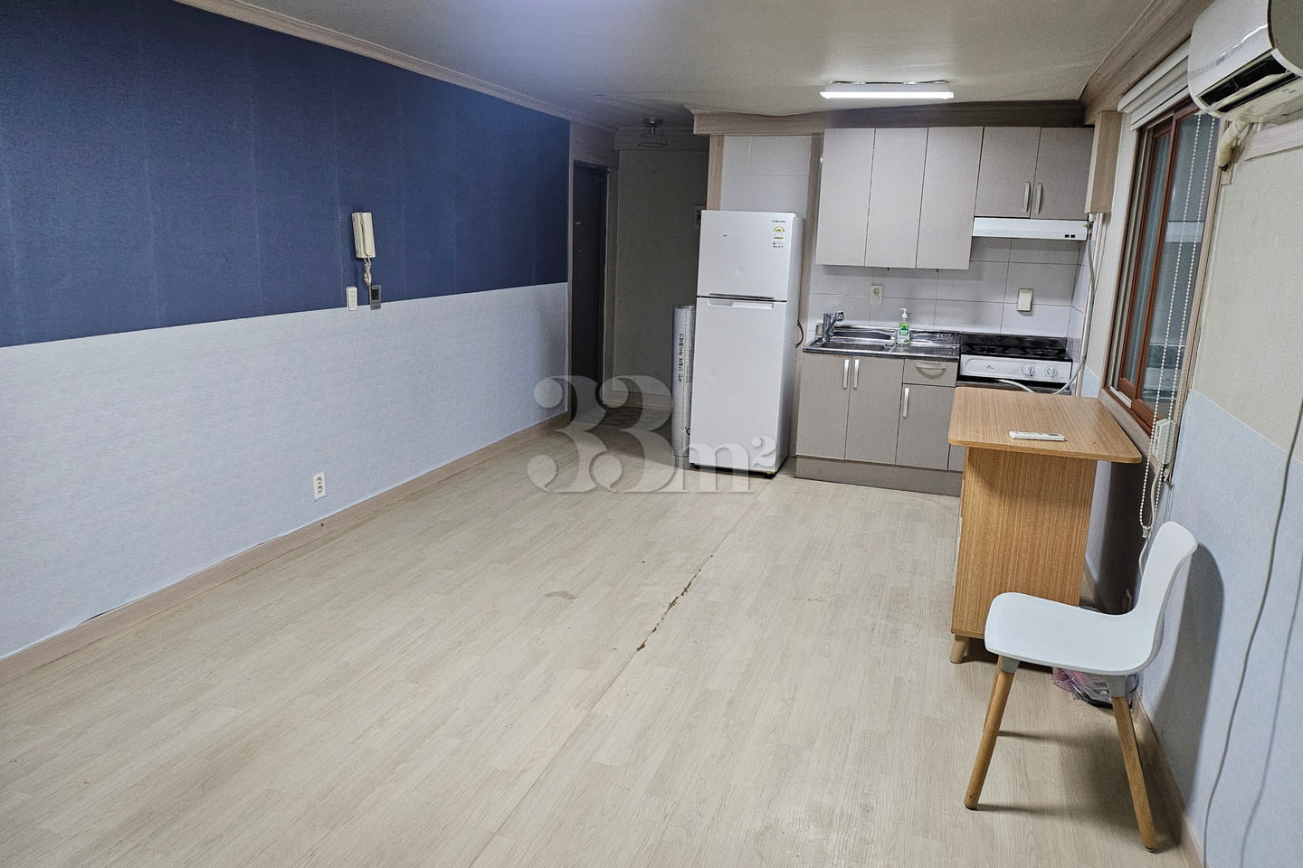 Studio apartment with an elevator 6th image